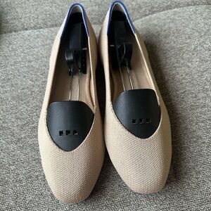 Rothy’s Square Size 7 in Ecru